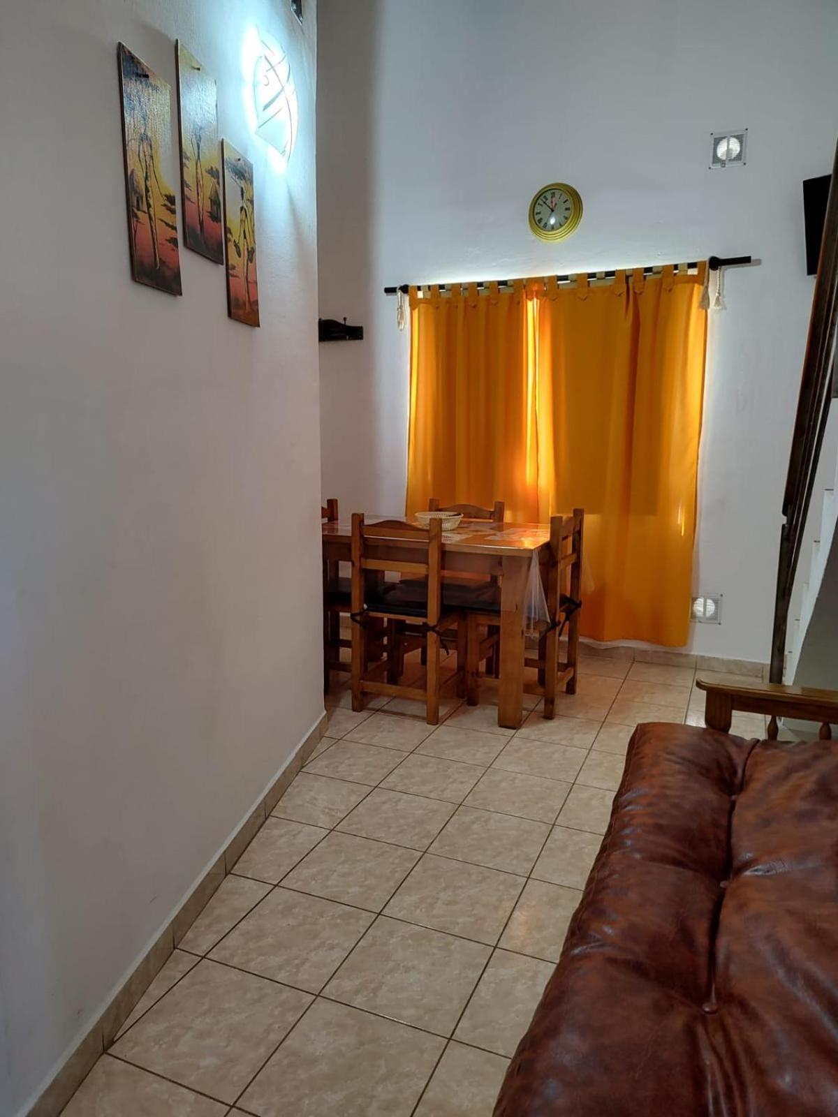 Departamentos Anahi Apartman Río Colorado Kültér fotó