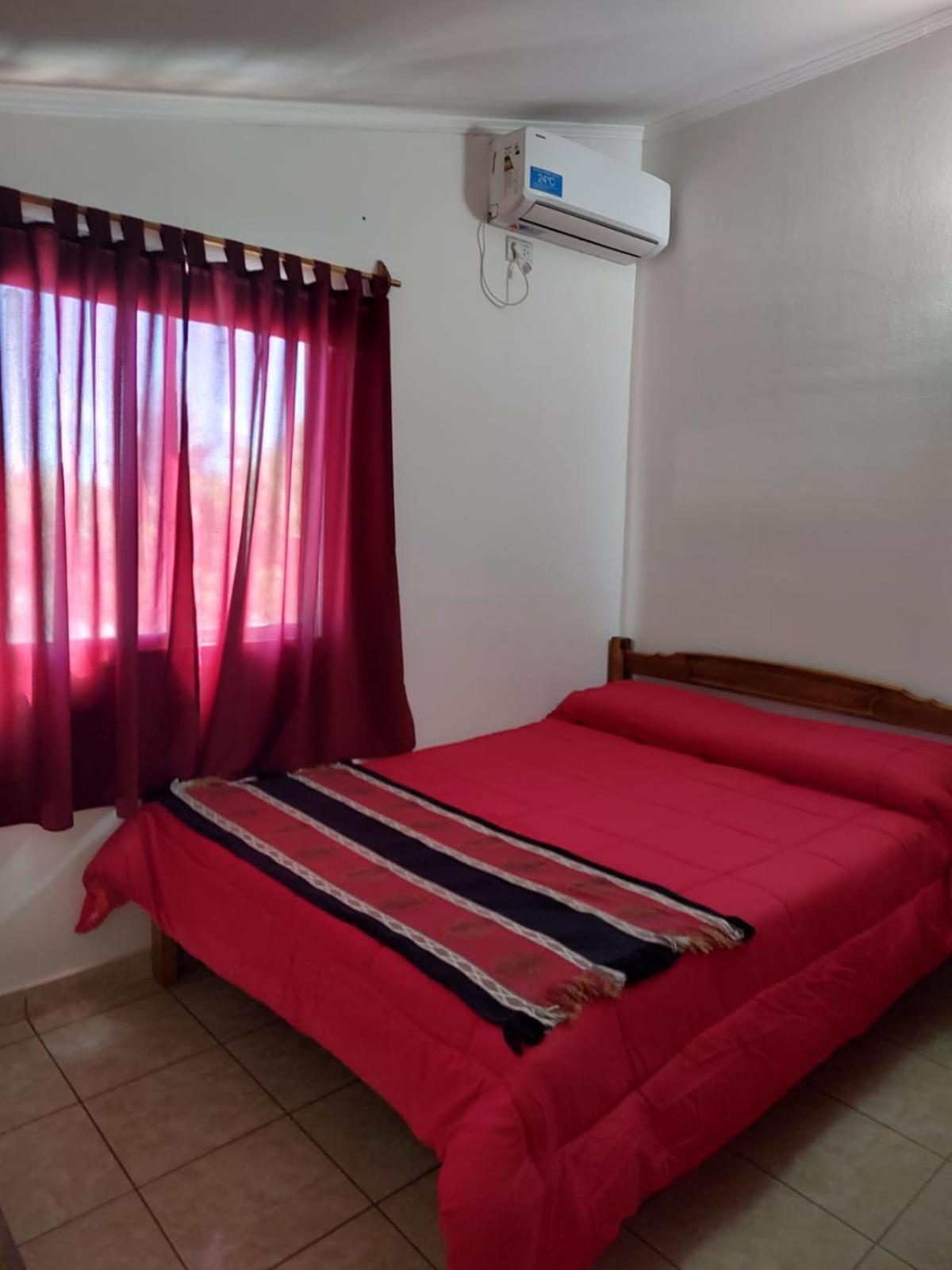 Departamentos Anahi Apartman Río Colorado Kültér fotó
